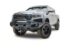 Передний бампер с центаральной дугой Matrix Dodge Ram 1500 19-21 Fab Fours DR19-X4252-1